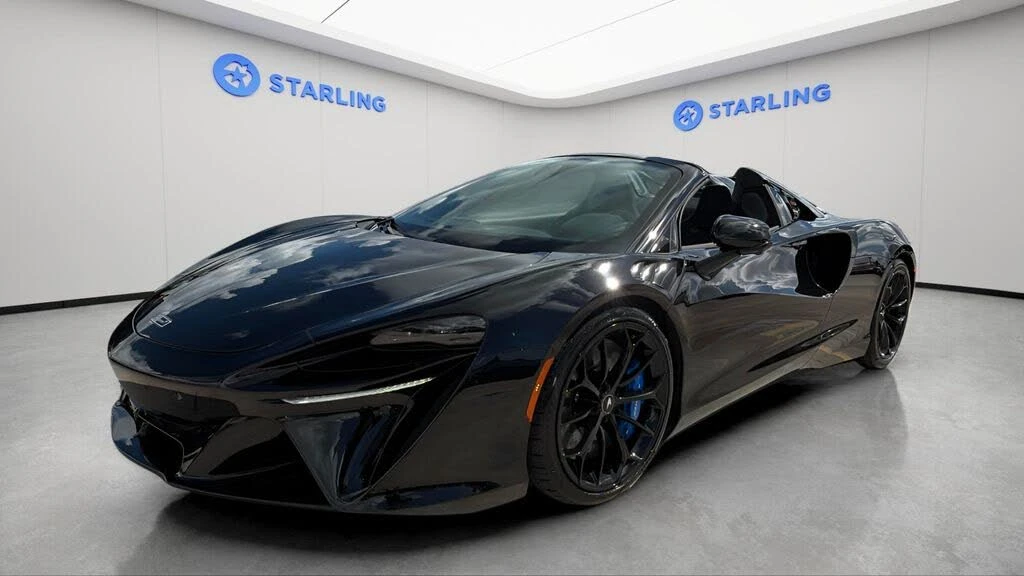 2026 McLaren Artura - Image 30 of 31