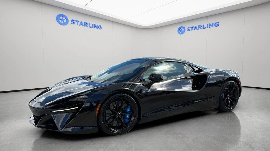 2026 McLaren Artura - Image 2 of 31