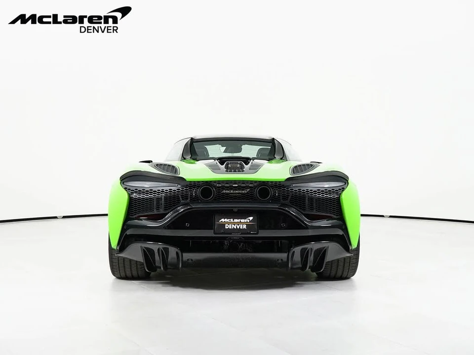 2026 McLaren Artura - Image 8 of 31