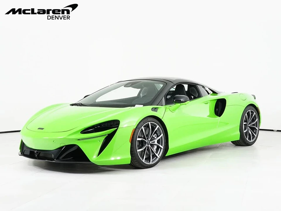 2026 McLaren Artura - Image 2 of 31