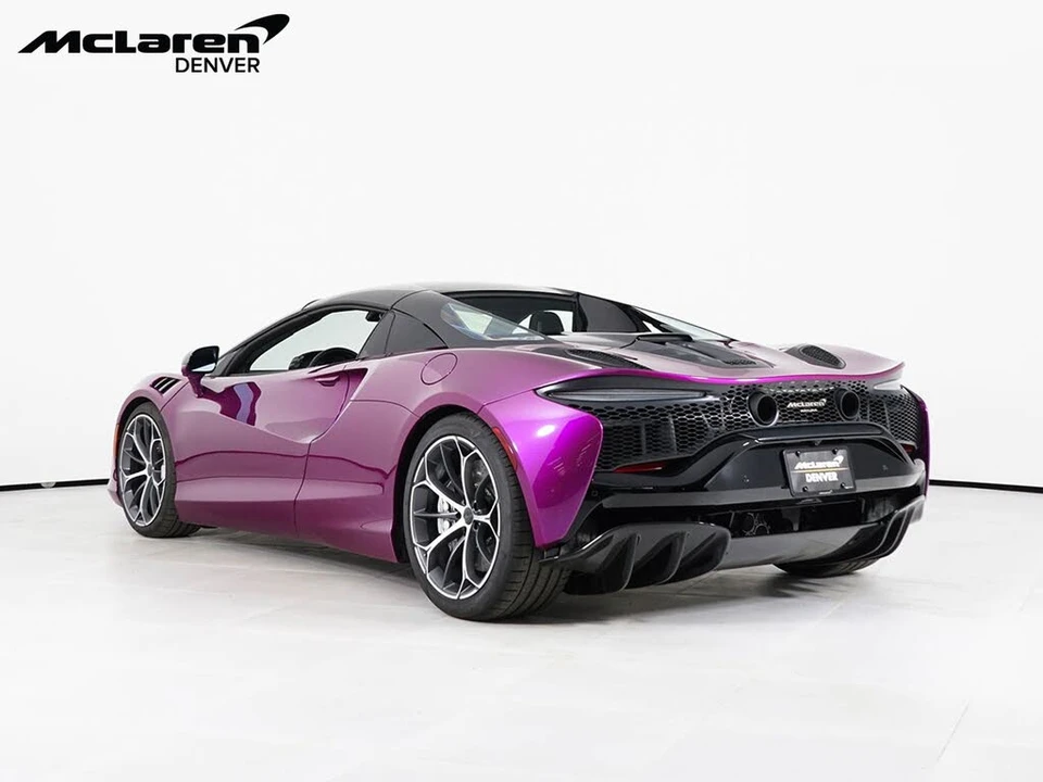 2026 McLaren Artura - Image 3 of 27