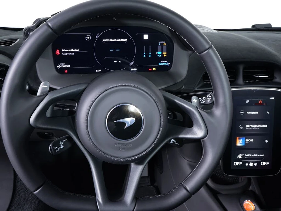 2026 McLaren Artura - Image 20 of 27