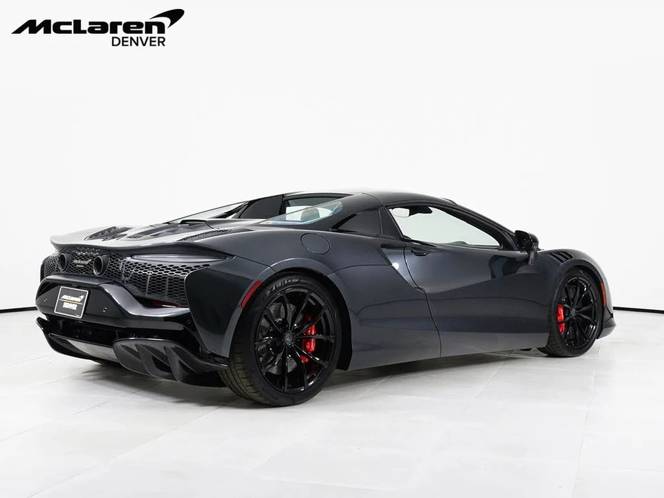 2026 McLaren Artura - Image 8 of 29