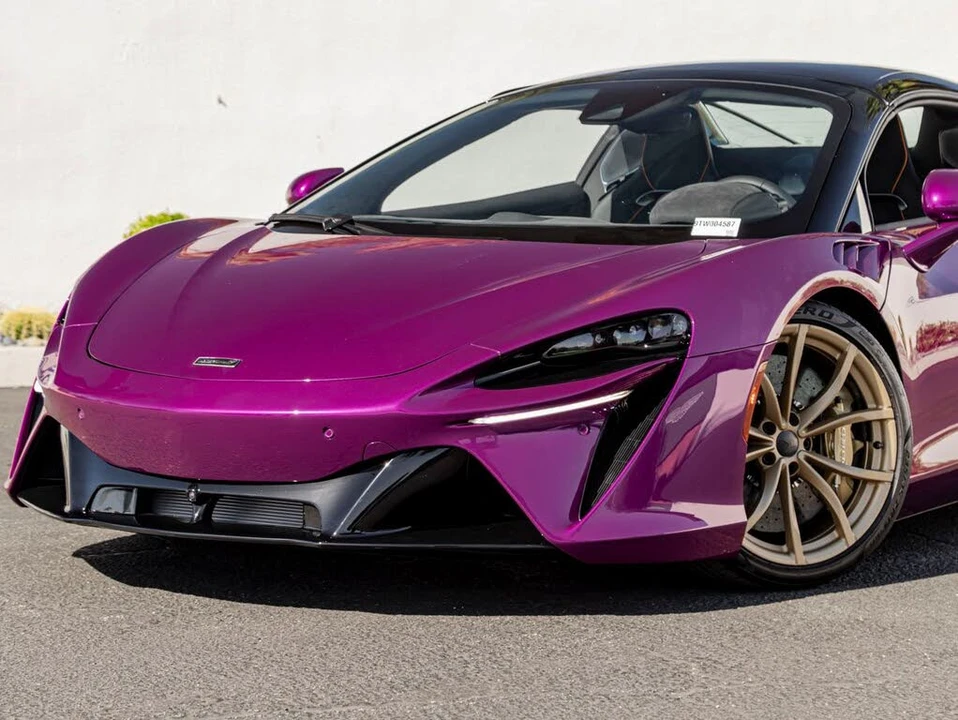 2026 McLaren Artura - Image 2 of 28