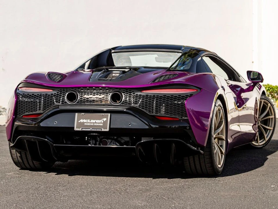 2026 McLaren Artura - Image 6 of 28