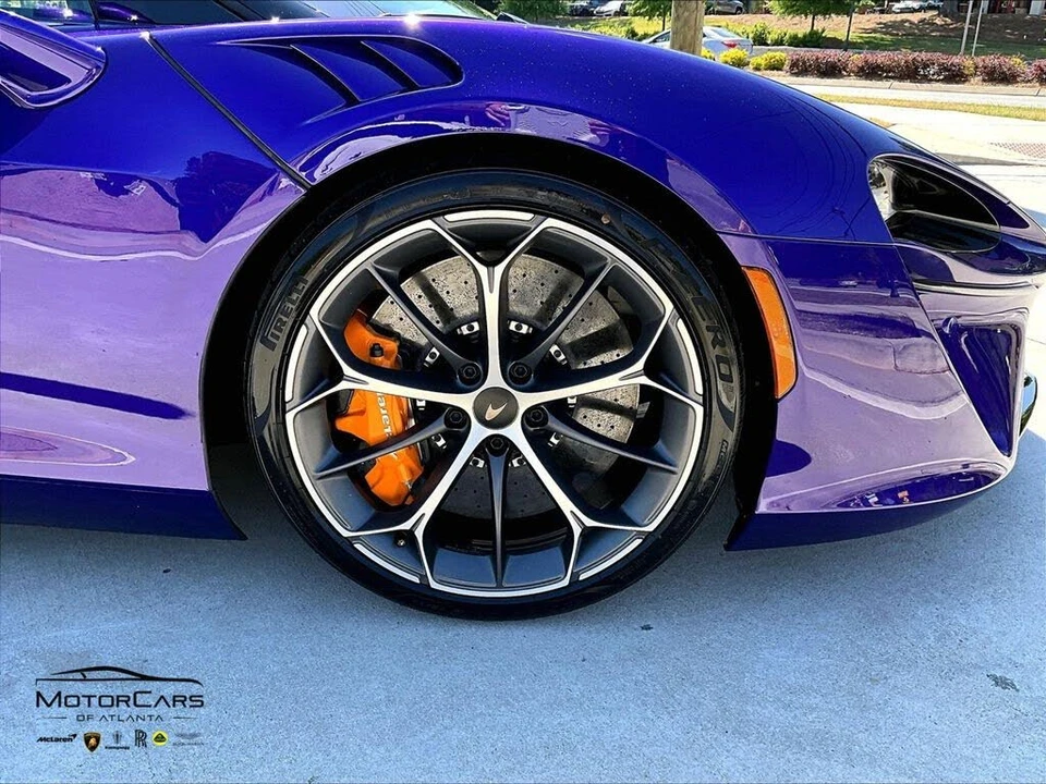 2026 McLaren Artura - Image 15 of 15