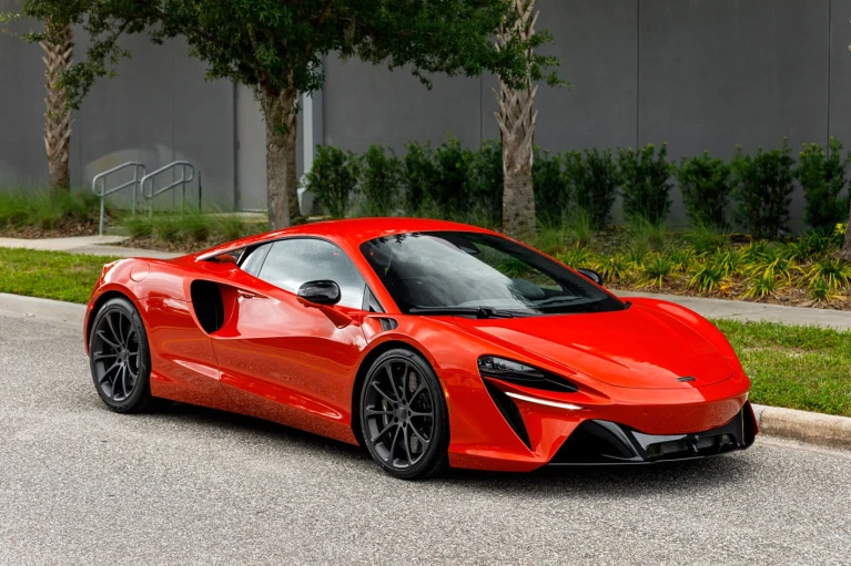 2026 McLaren Artura - Image 2 of 4