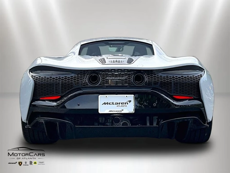 2026 McLaren Artura - Image 4 of 15