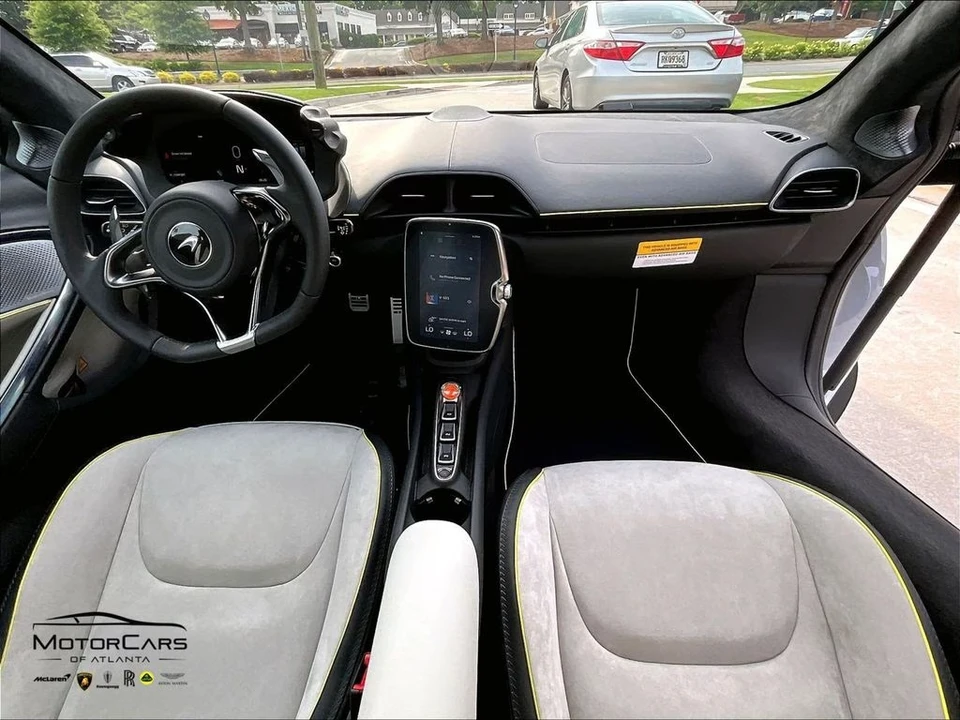 2026 McLaren Artura - Image 5 of 15