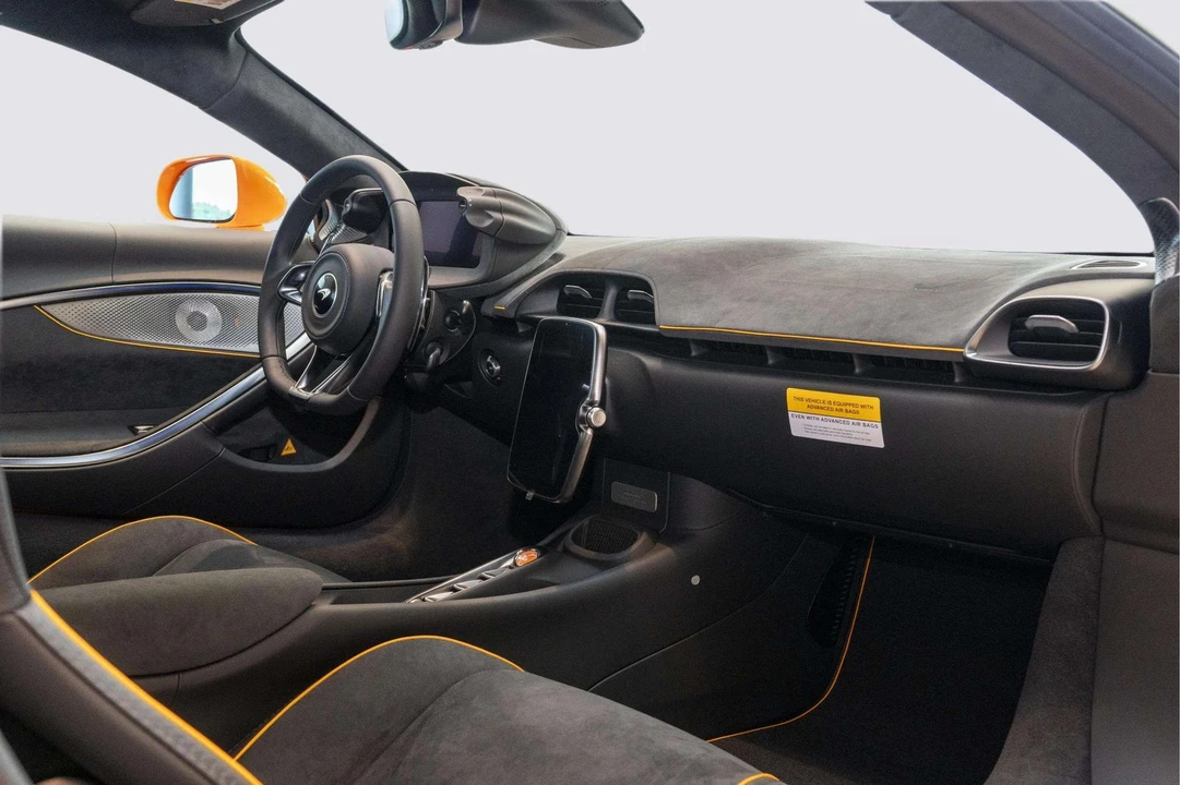 2026 McLaren Artura - Image 31 of 31