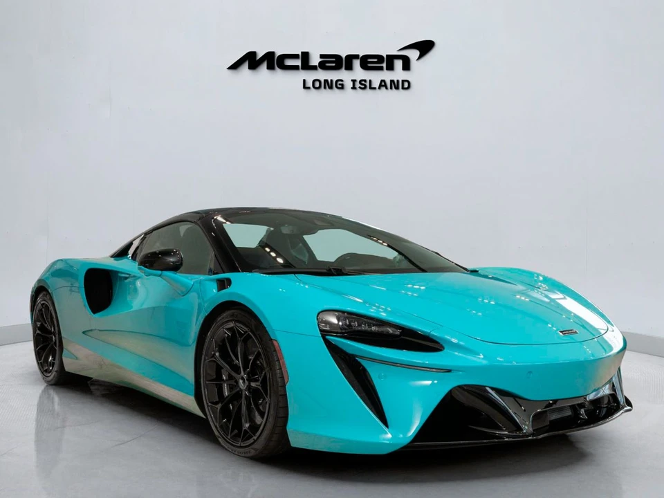 2026 McLaren Artura - Image 5 of 31