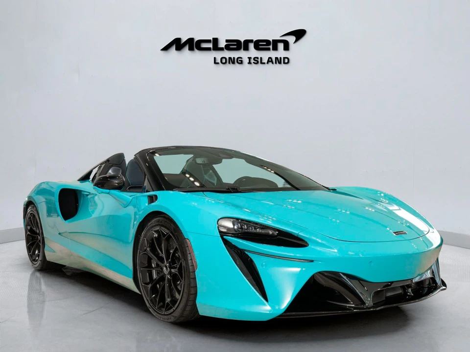 2026 McLaren Artura - Image 4 of 31