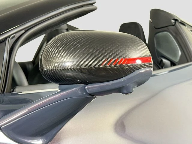 2026 McLaren Artura - Image 21 of 28