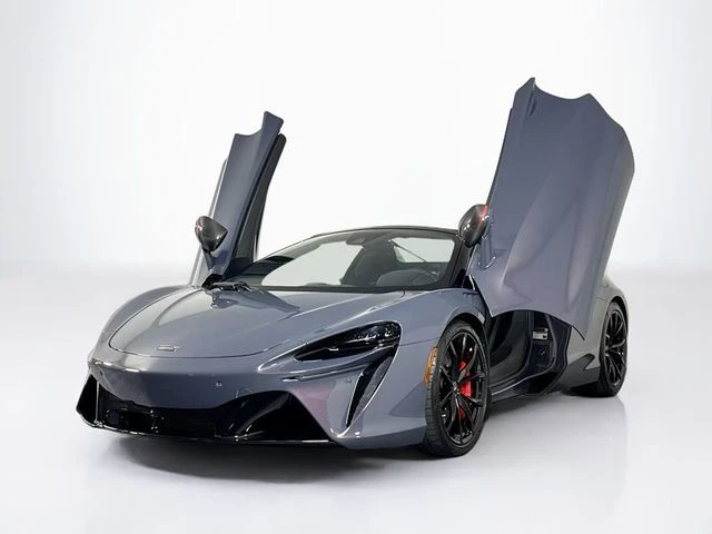 2026 McLaren Artura - Image 24 of 28
