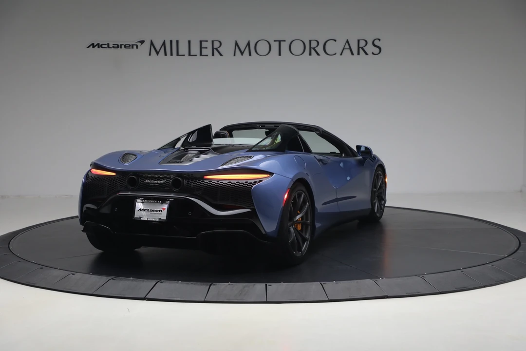 2026 McLaren Artura - Image 8 of 31