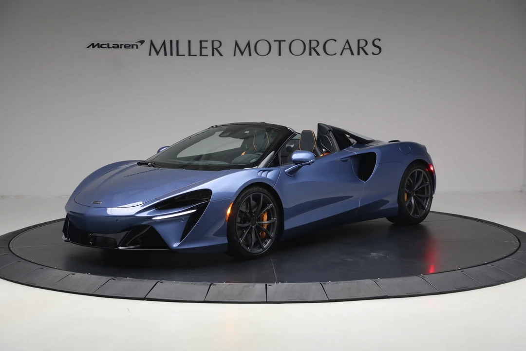 2026 McLaren Artura - Image 3 of 31