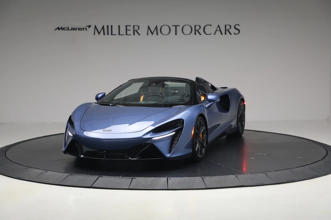 2026 McLaren Artura - Image 2 of 31