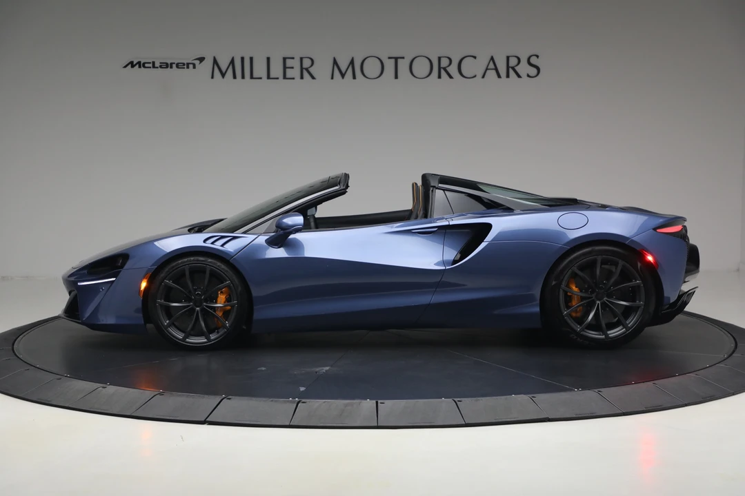 2026 McLaren Artura - Image 4 of 31