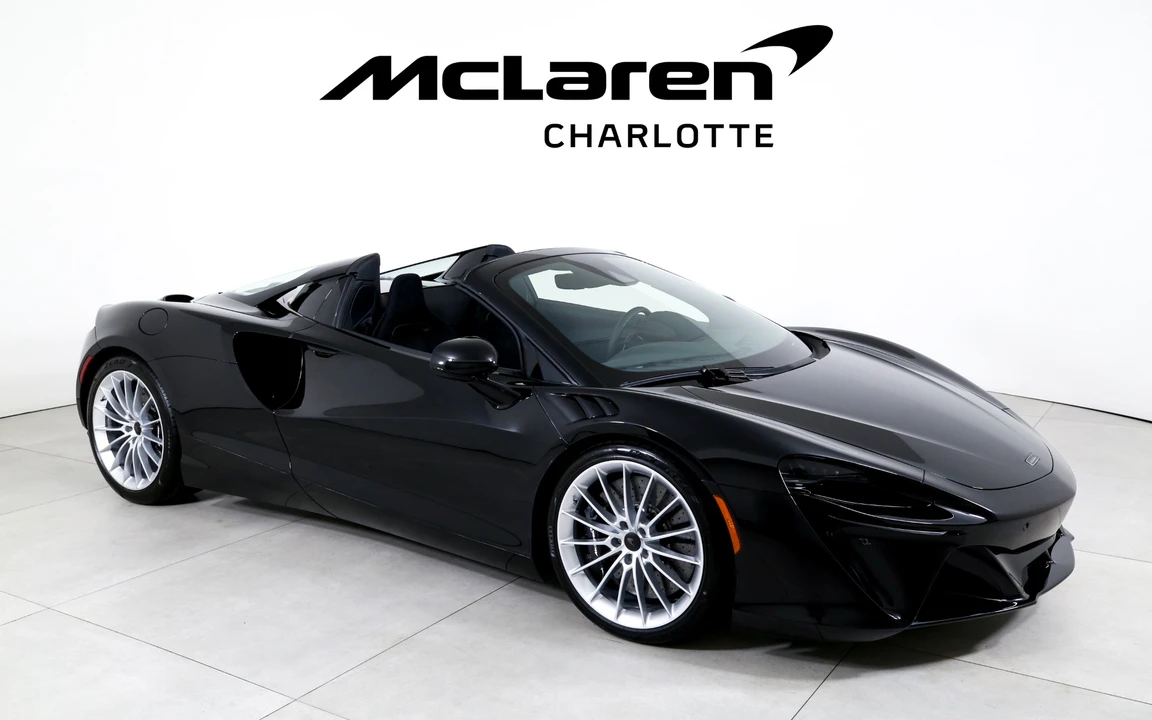 2026 McLaren Artura Spider - Image 2 of 31
