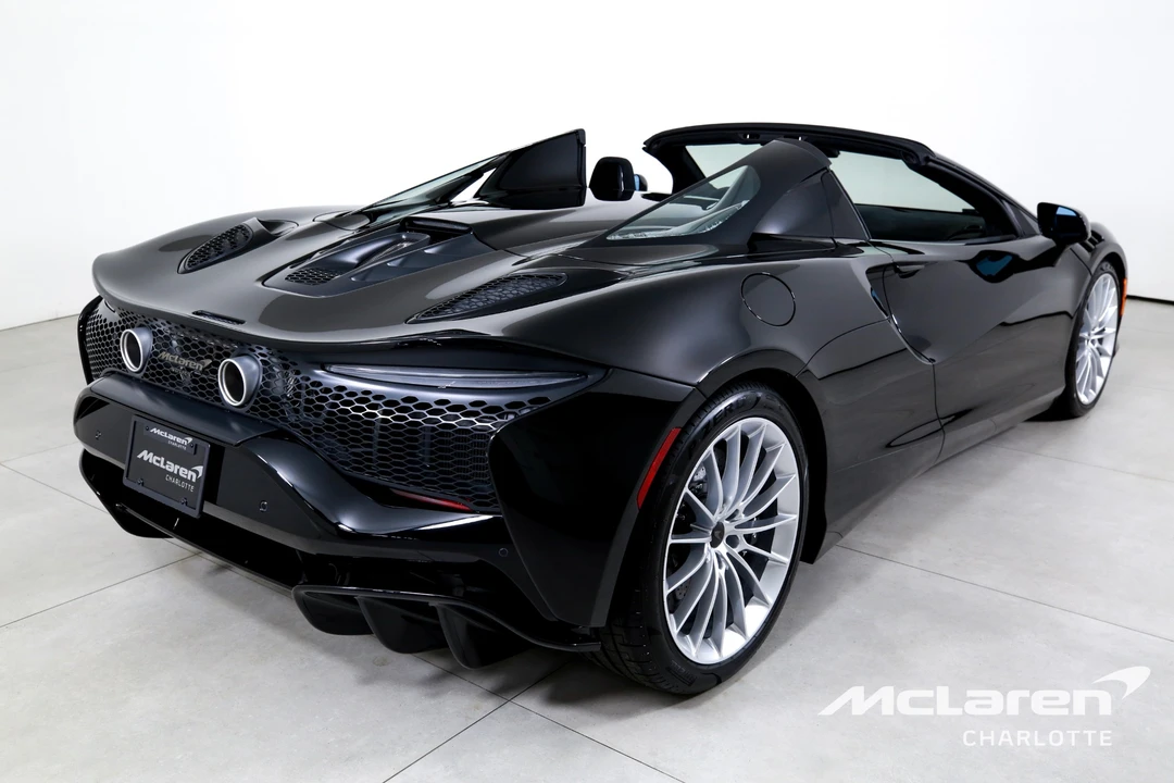 2026 McLaren Artura Spider - Image 10 of 31