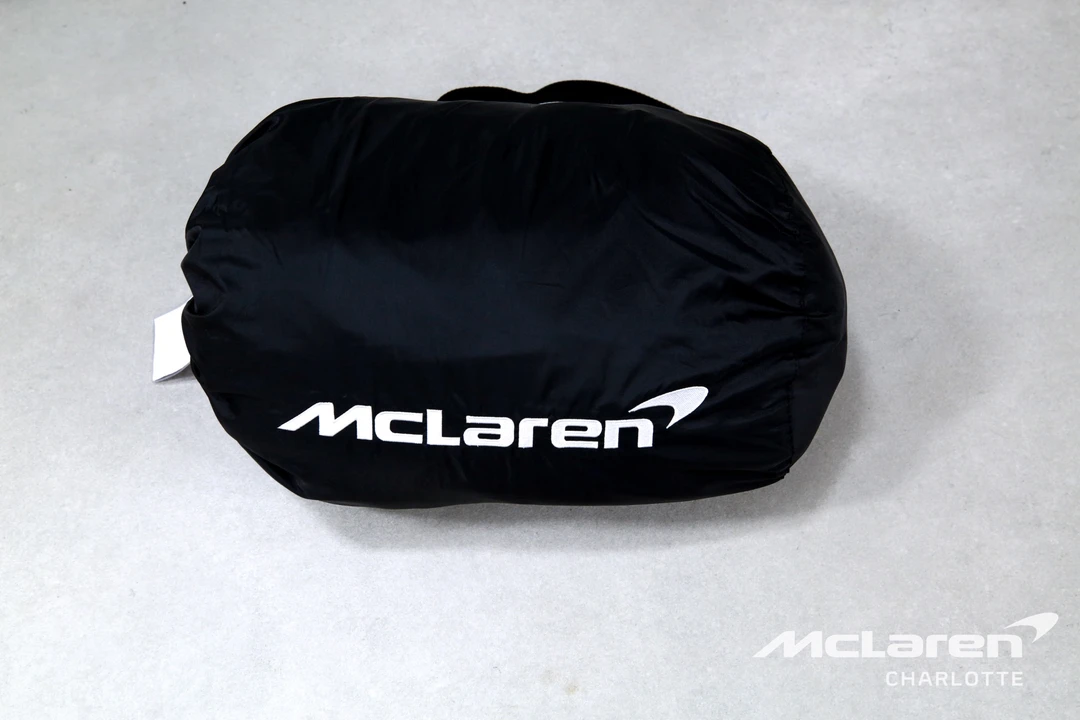 2026 McLaren Artura Spider - Image 22 of 31