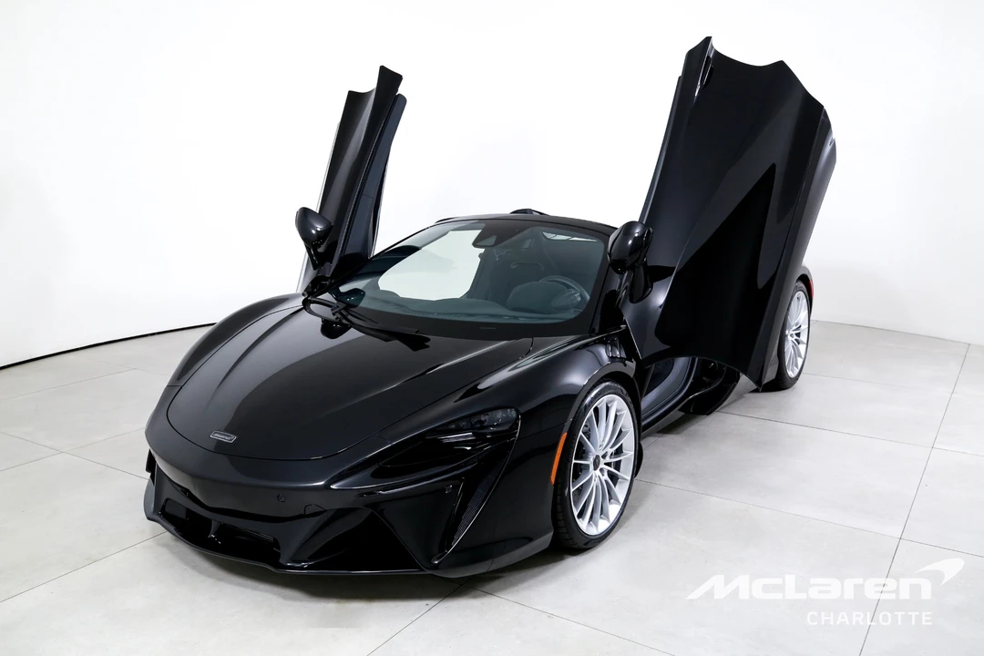 2026 McLaren Artura Spider - Image 6 of 31
