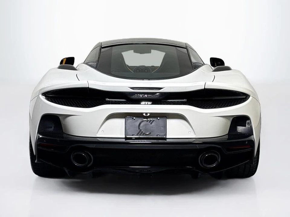 2026 McLaren GT - Image 4 of 27