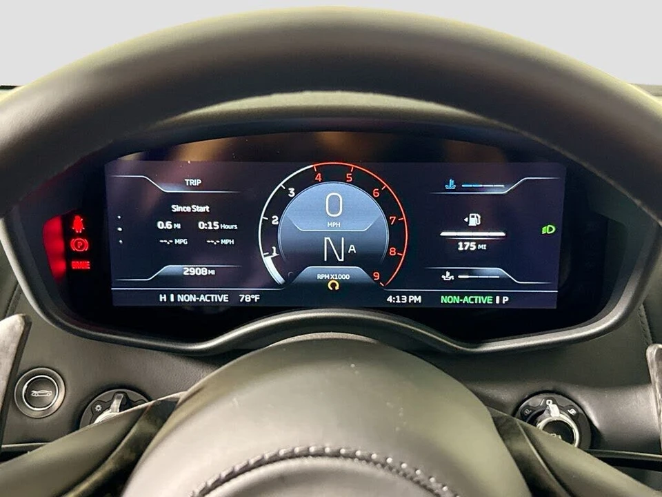 2026 McLaren GT - Image 11 of 27