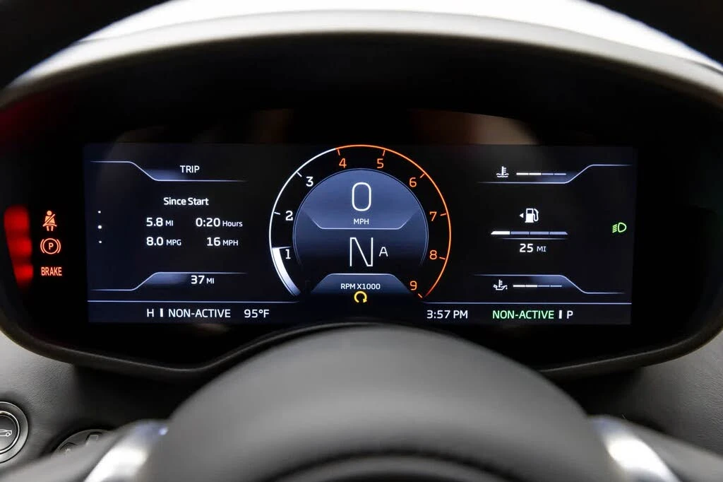 2026 McLaren GT - Image 20 of 31