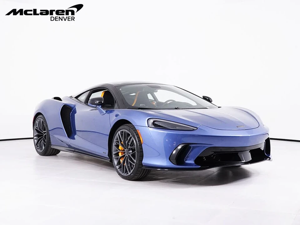 2026 McLaren GT - Image 10 of 31