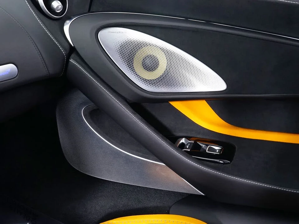 2026 McLaren GT - Image 24 of 31