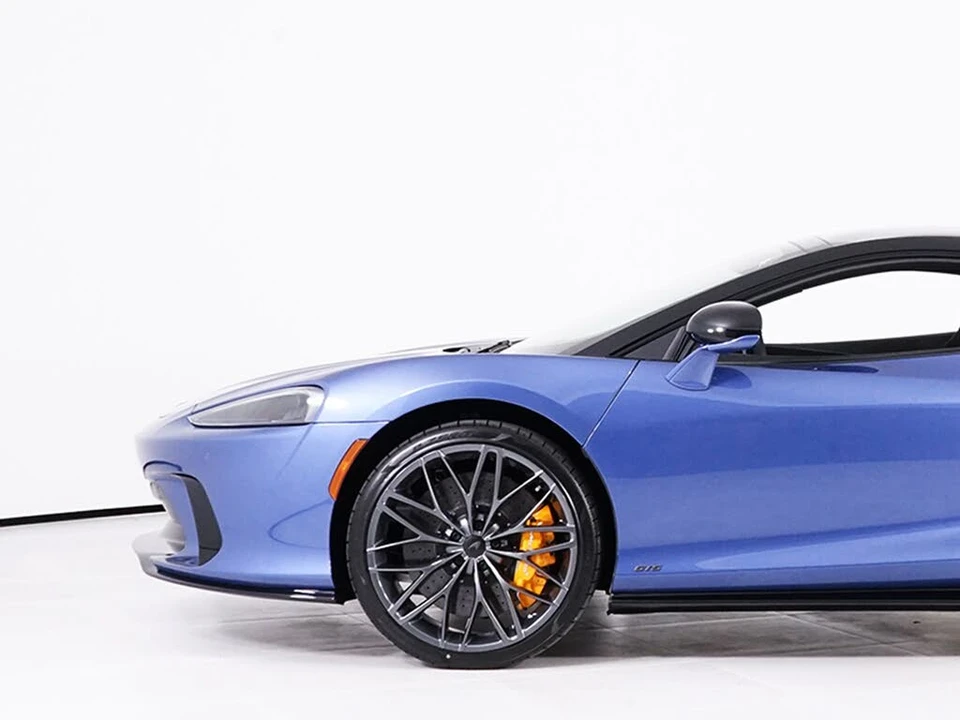 2026 McLaren GT - Image 12 of 31