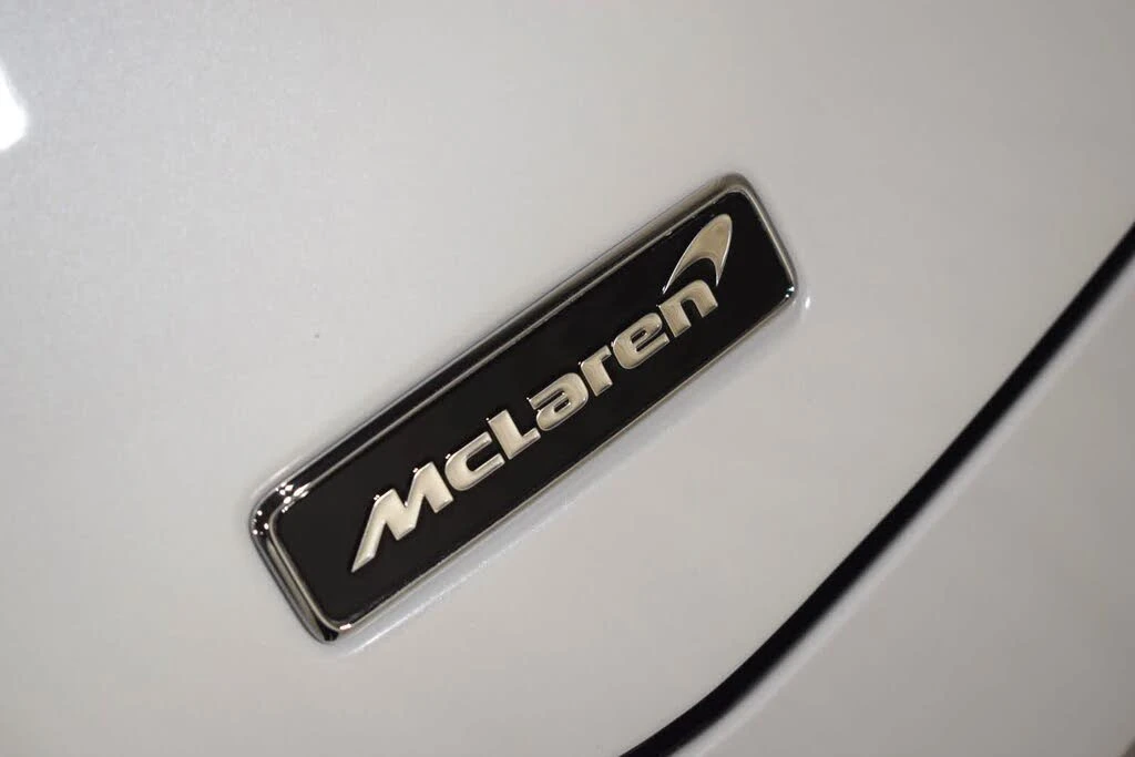 2026 McLaren GT - Image 3 of 31