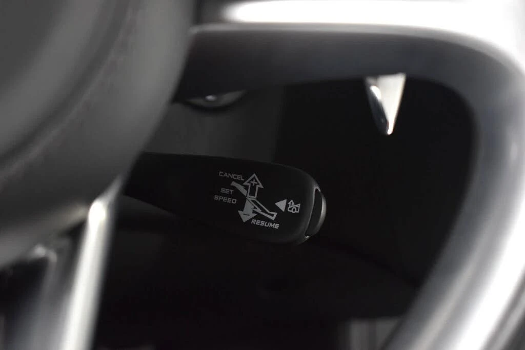 2026 McLaren GT - Image 25 of 31