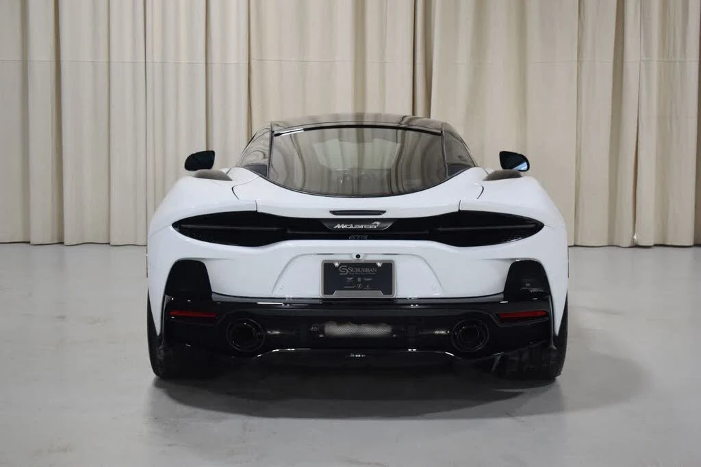 2026 McLaren GT - Image 12 of 31