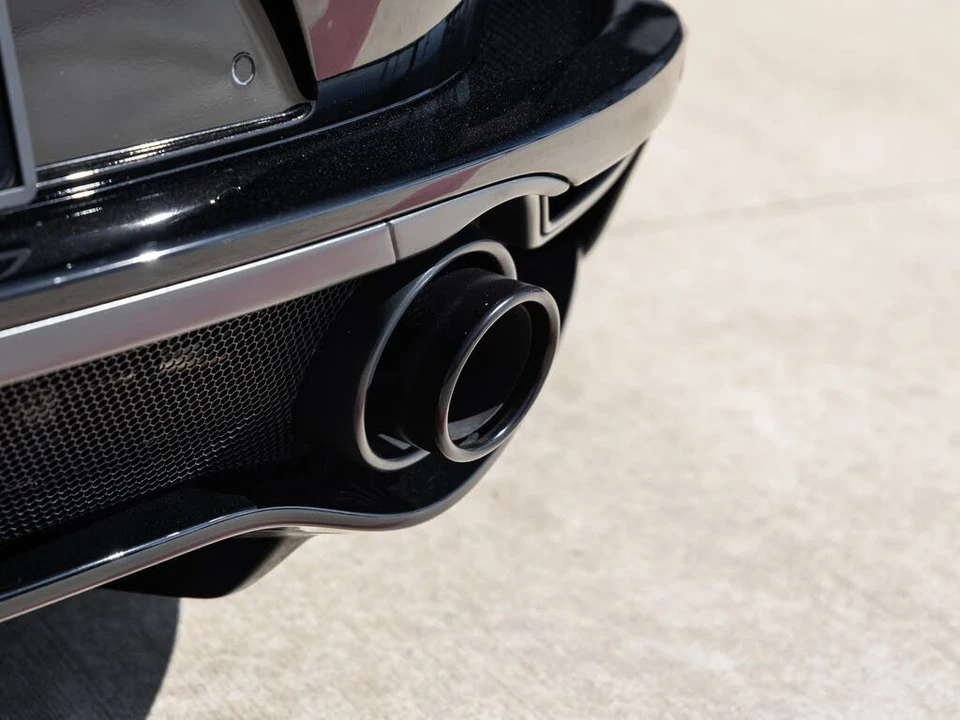 2026 McLaren GT - Image 15 of 31