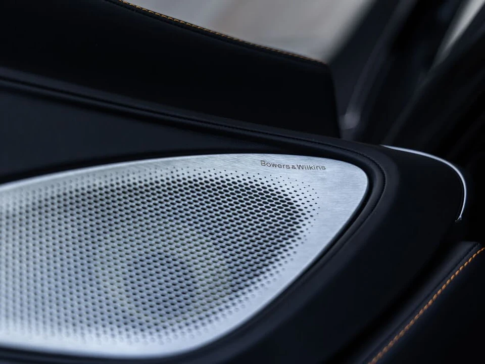 2026 McLaren GT - Image 22 of 31