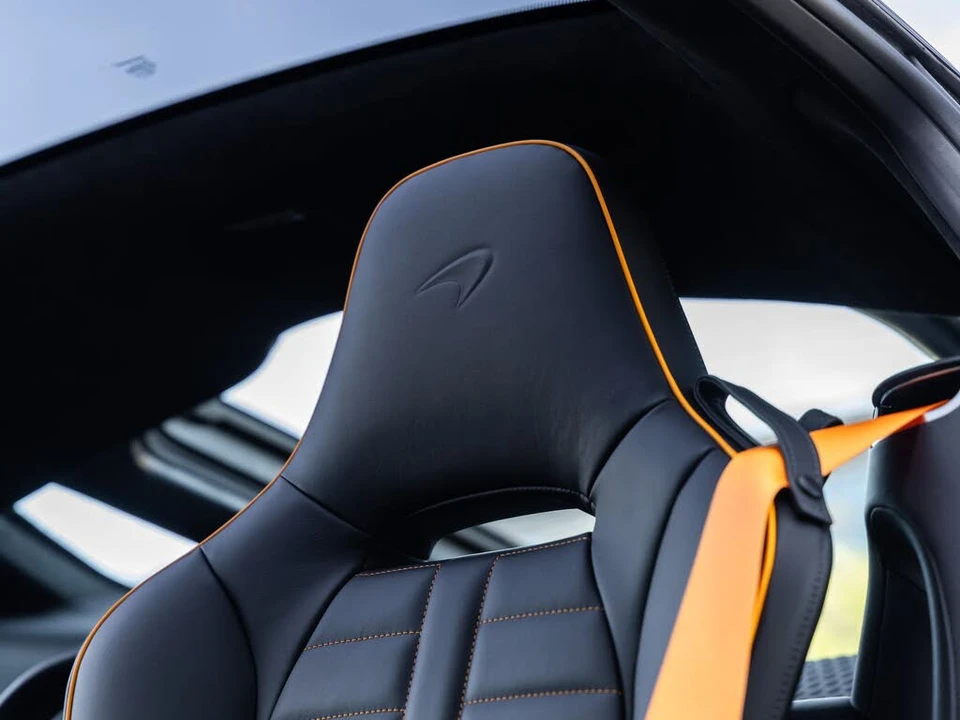 2026 McLaren GT - Image 29 of 31