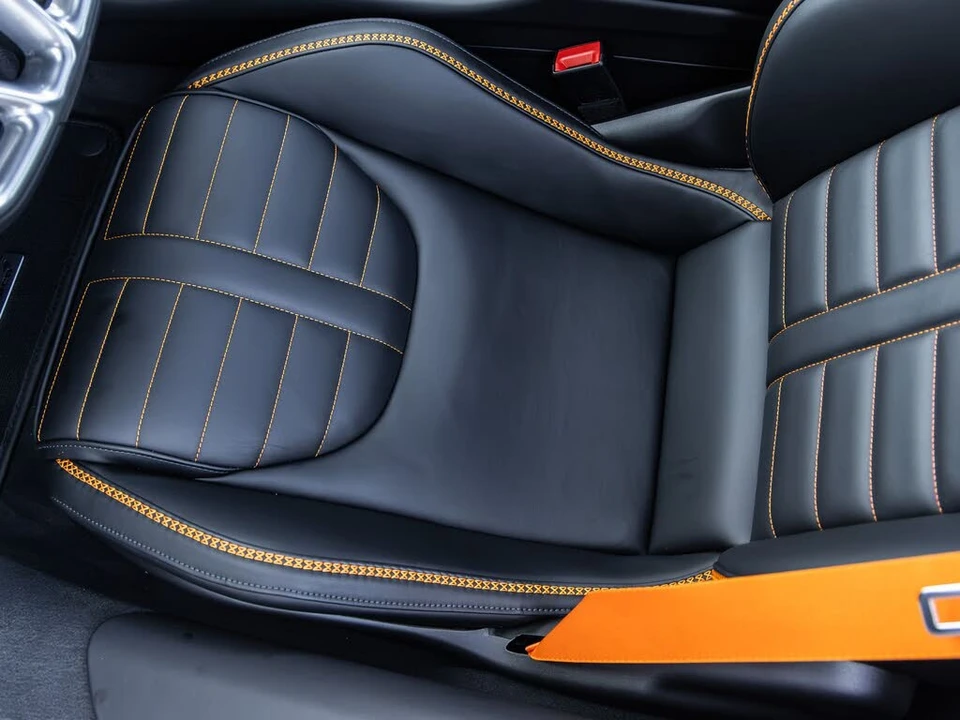 2026 McLaren GT - Image 27 of 31