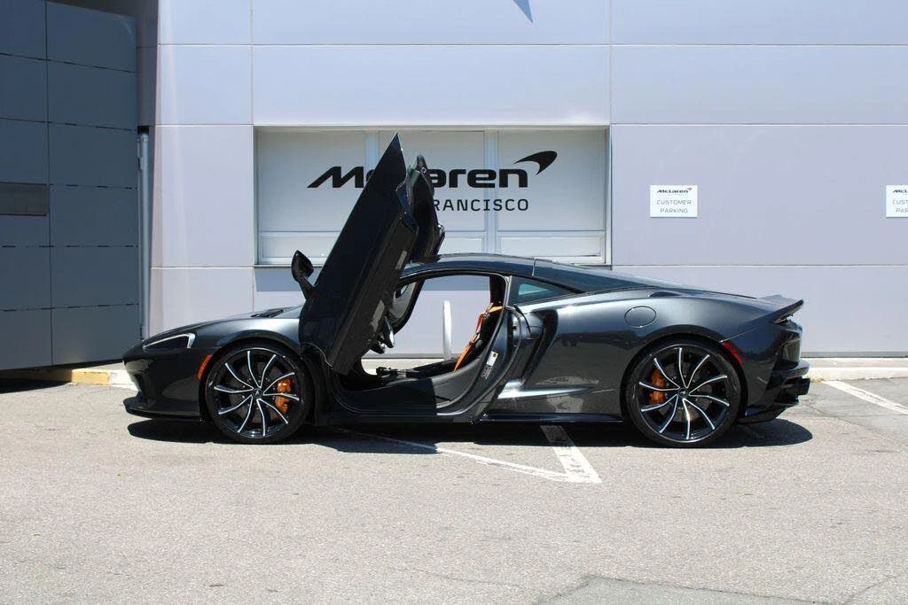 2026 McLaren GT - Image 26 of 31