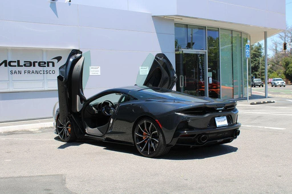 2026 McLaren GT - Image 20 of 31
