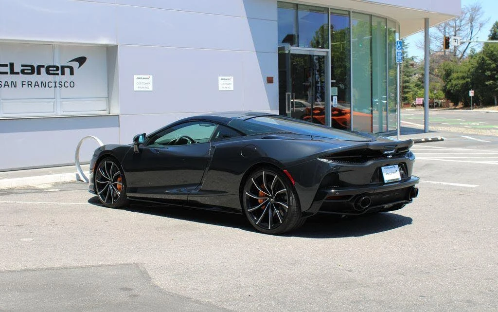 2026 McLaren GT - Image 24 of 31
