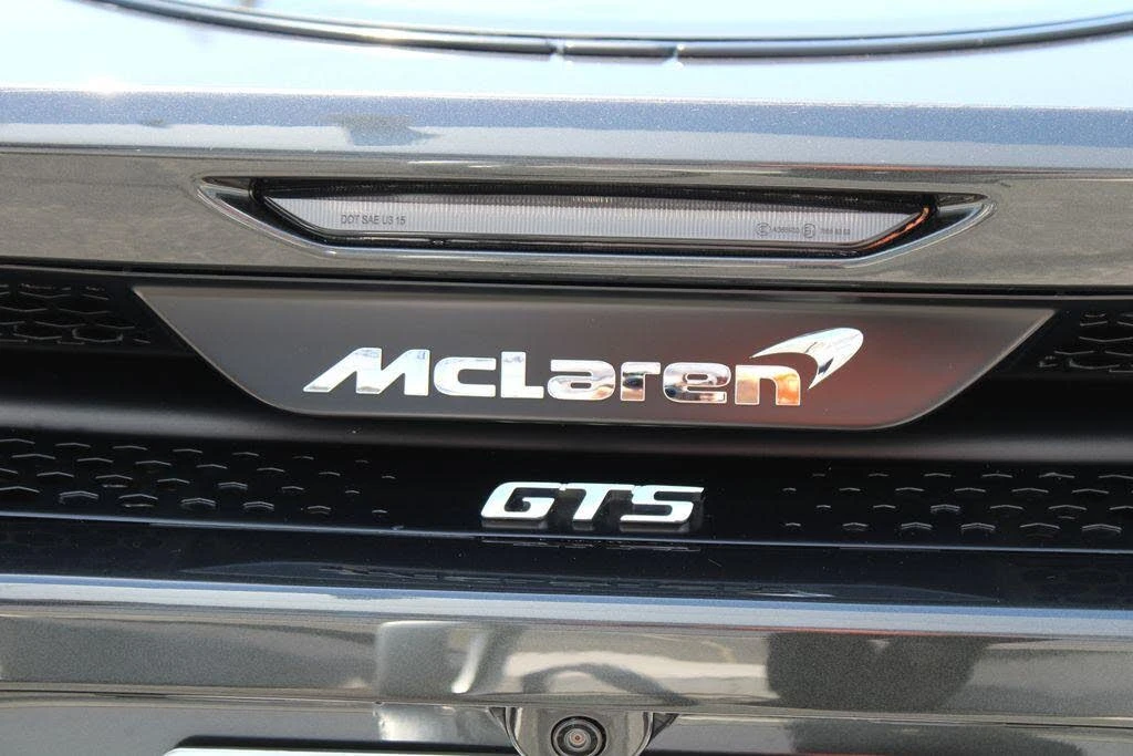 2026 McLaren GT - Image 21 of 31