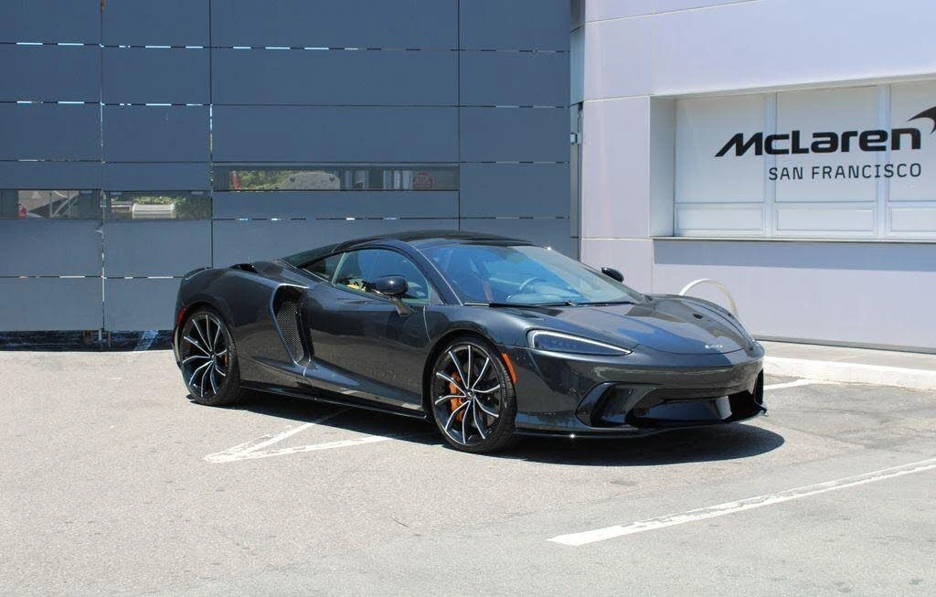 2026 McLaren GT - Image 14 of 31
