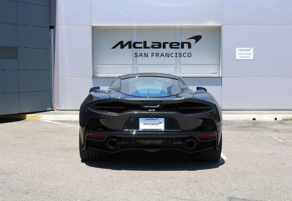 2026 McLaren GT - Image 13 of 31