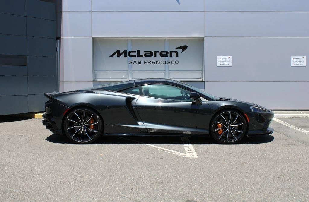 2026 McLaren GT - Image 5 of 31