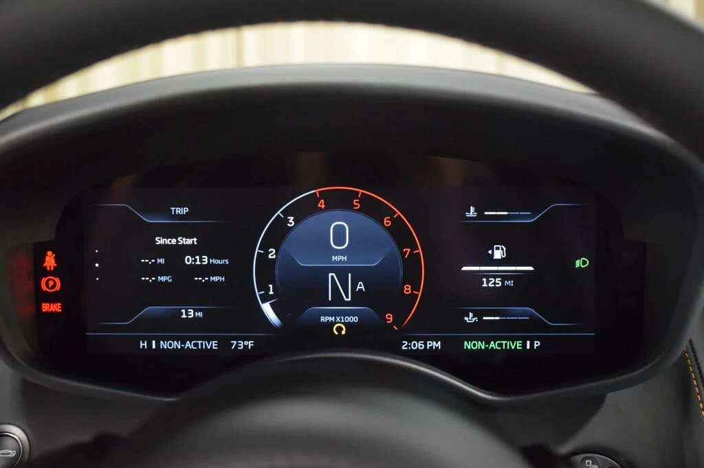 2026 McLaren GT - Image 22 of 31