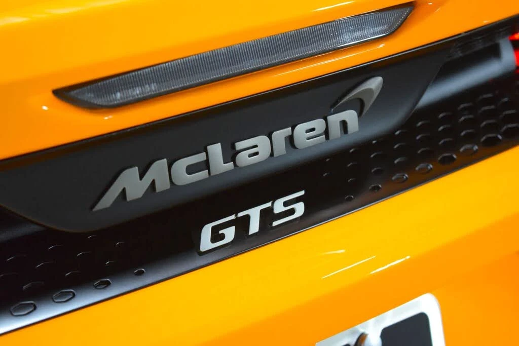 2026 McLaren GT - Image 10 of 31