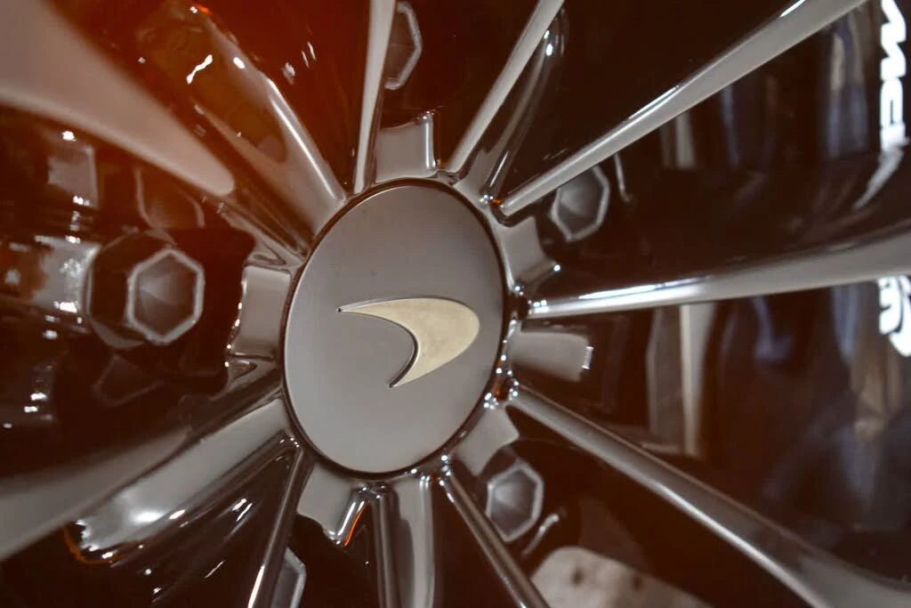 2026 McLaren GT - Image 16 of 31