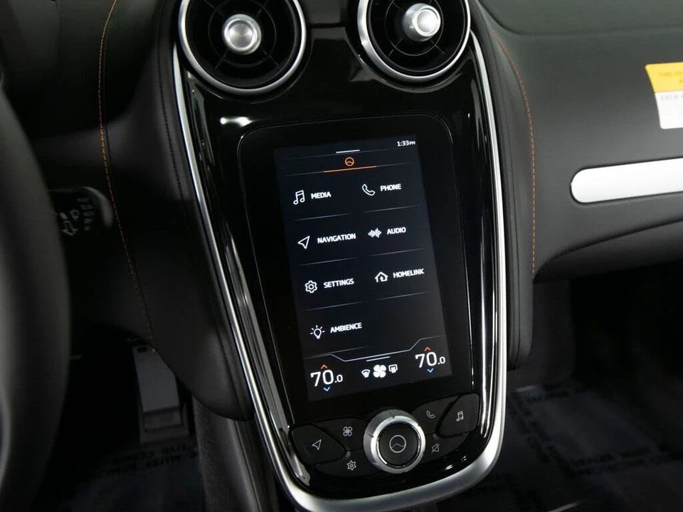 2026 McLaren GT - Image 19 of 31